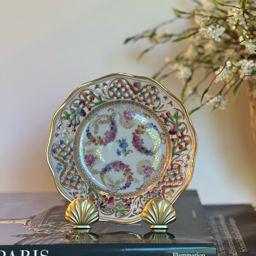Porcelain Reticulated Plate Germany - Picture 3 of 7